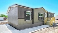 Building Photo - 640 Kevin St