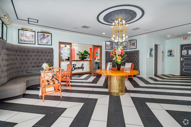 Primary Photo - The Beverly