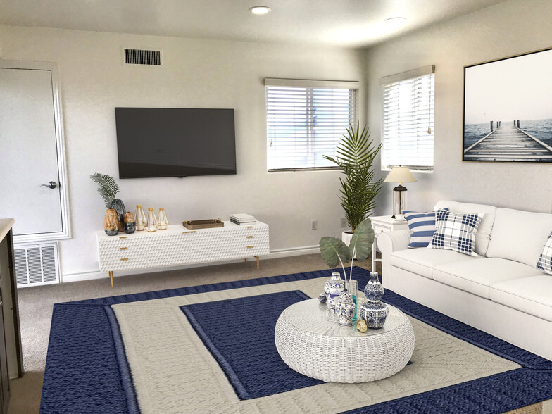 Loft or office/retreat - 206 S Lucia Ave