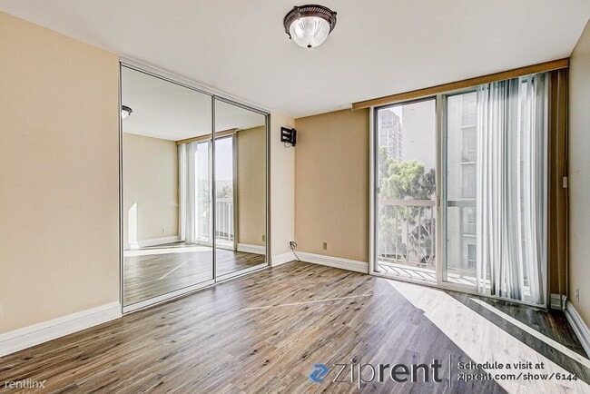 Building Photo - 2 br, 2 bath Condo - 10747 Wilshire Blvd, ...