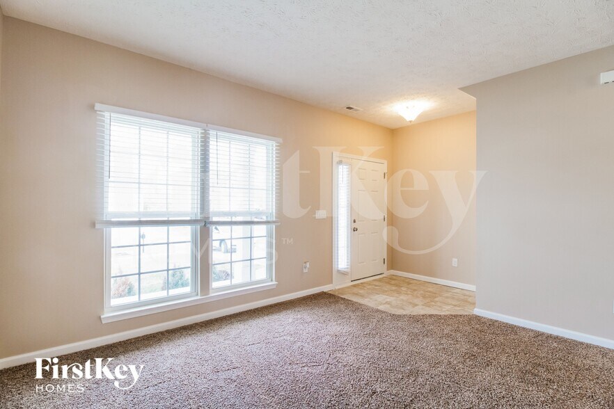 Building Photo - 1391 Apple Farm Dr