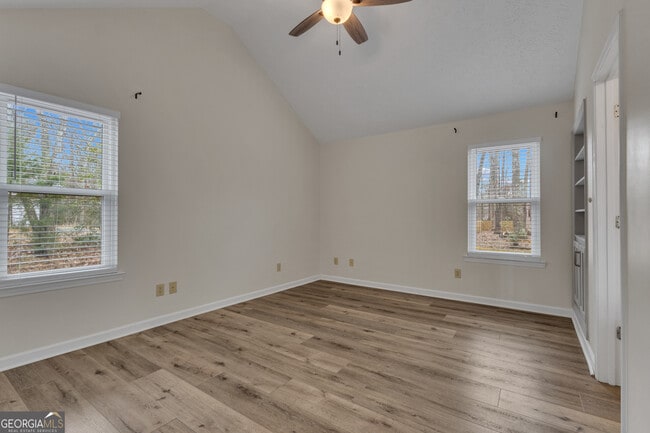 Building Photo - 78 Standing Rock Rd