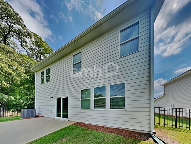 Building Photo - 608 Alcovy Walk Dr