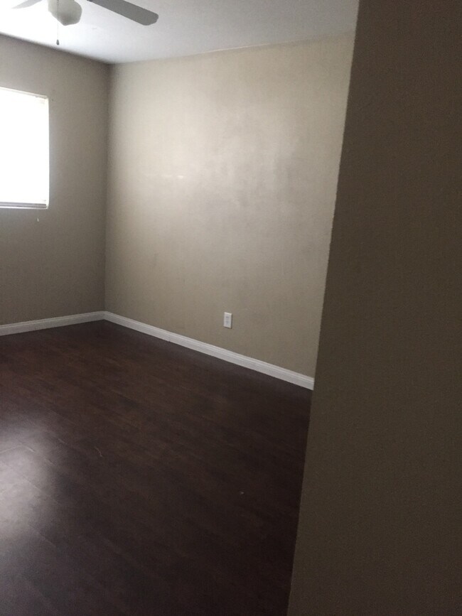 Building Photo - Beautiful 3 bedroom home in Lancaster