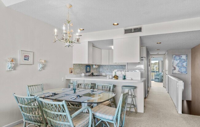 Building Photo - 535 Salter Path Rd