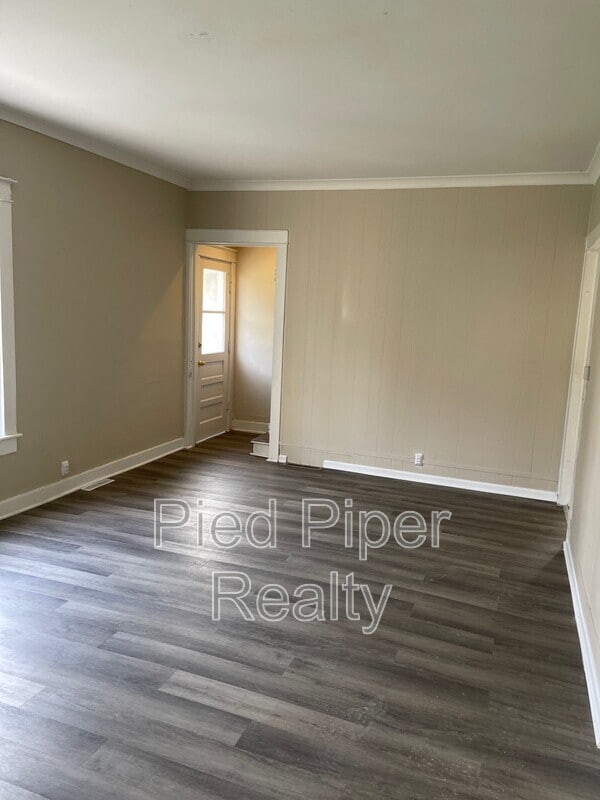 Building Photo - 1254 S Chicago Ave