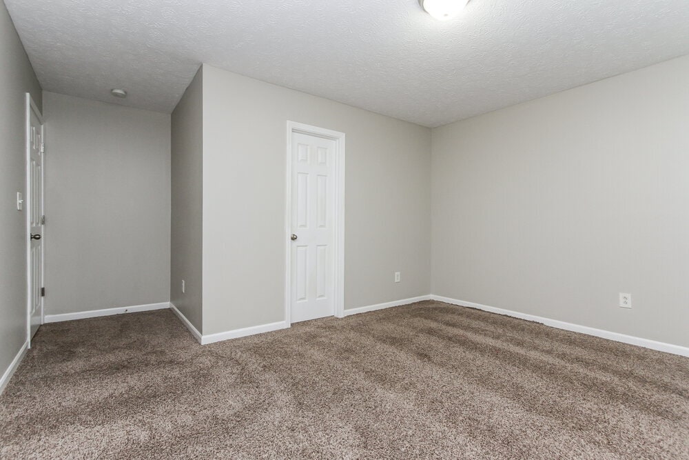 Building Photo - 10555 Wintergreen Way