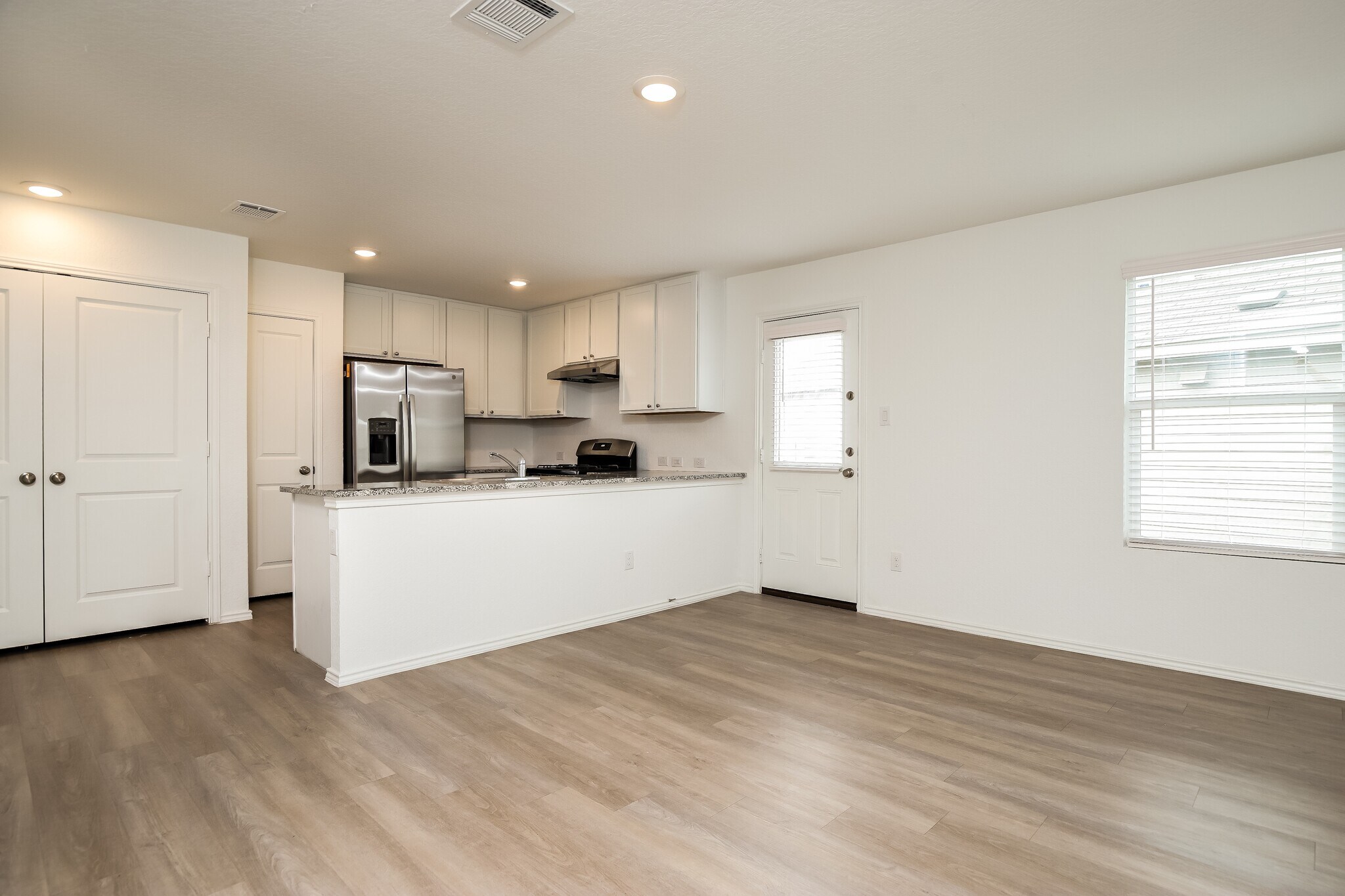 Building Photo - 4332 Levee Rdg