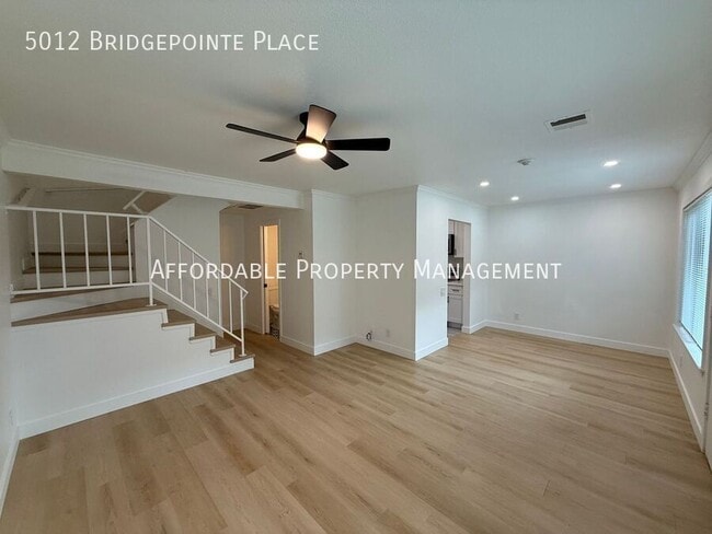 Building Photo - 5012 Bridgepointe Pl