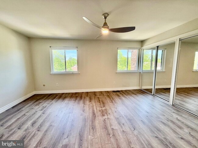 Building Photo - 3159 Spring House Ln