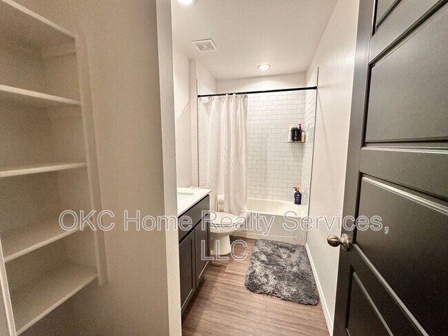Building Photo - 4416 Colt Dr