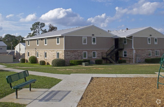 Building Photo - Berkeley Pointe