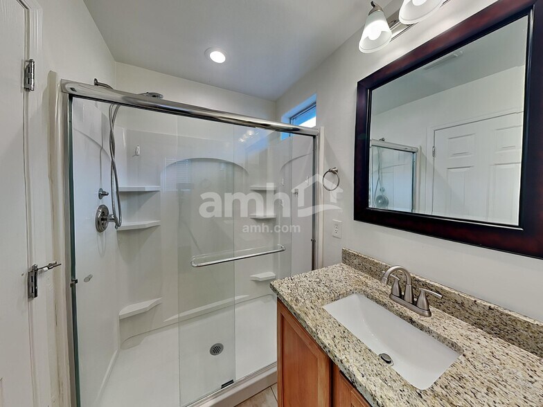 Building Photo - 10558 E Native Rose Trail