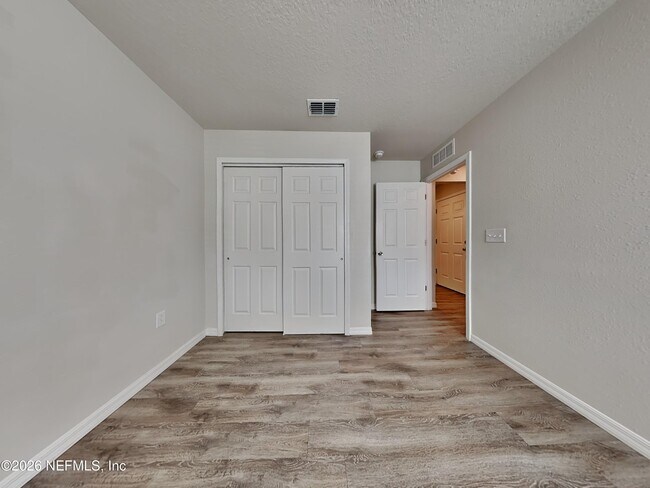 Building Photo - 8682 Kaye Ln