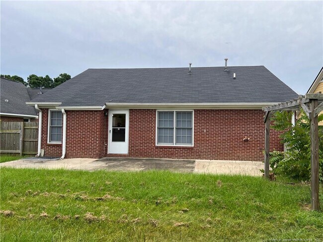 Building Photo - 6328 Fox Glen Dr