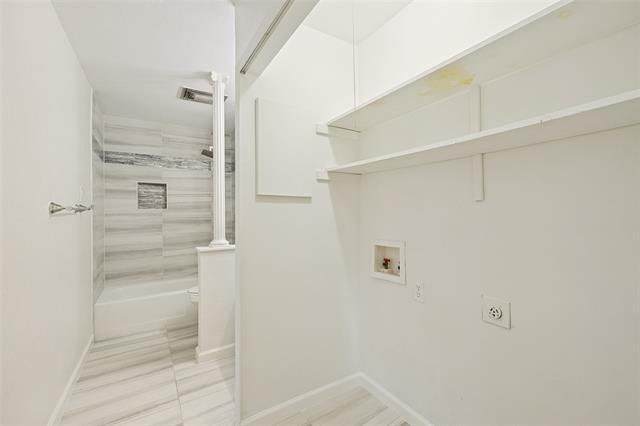 Building Photo - 433 Sandy Trail