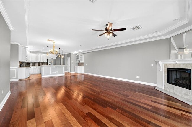 Building Photo - 2509 Bay Blvd