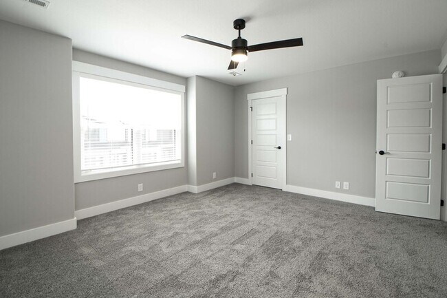 Building Photo - 1602 Jonathan Wade Cir
