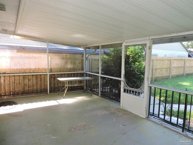 Building Photo - 1070 Sagebrush Trail