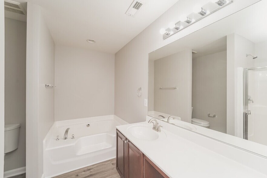 Building Photo - 5049 Prosperity Ridge Rd
