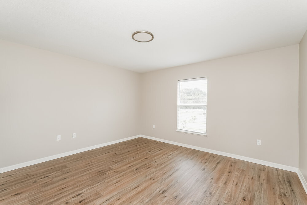 Building Photo - 939 Brenton Leaf Dr