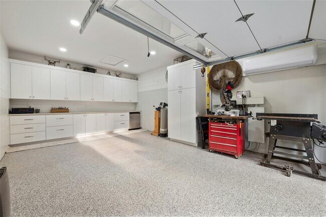 Building Photo - 4710 Eck Ln