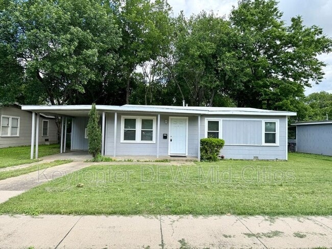 Primary Photo - 5713 Sixth Avenue