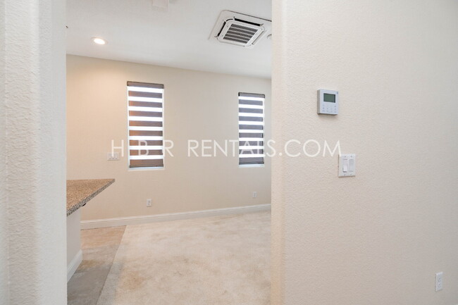 Building Photo - 2299 Jessica Way