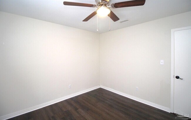 Building Photo - 316 Teakwood Cir
