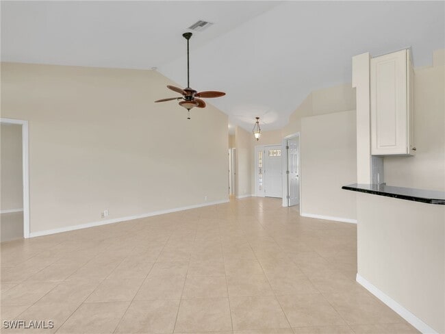 Building Photo - 3563 Kent Dr