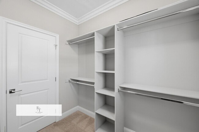 Building Photo - Beautiful Mediterranean Luxury Home in Exclusive Gated Villa Sierra, Arcadia