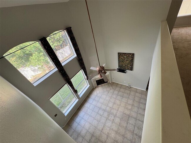 Building Photo - 1810 Rosenborough Ln N