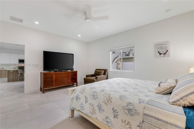 Building Photo - 640 Colson Dr