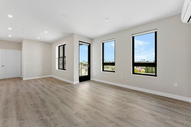 Interior Photo - Arrecife North Park
