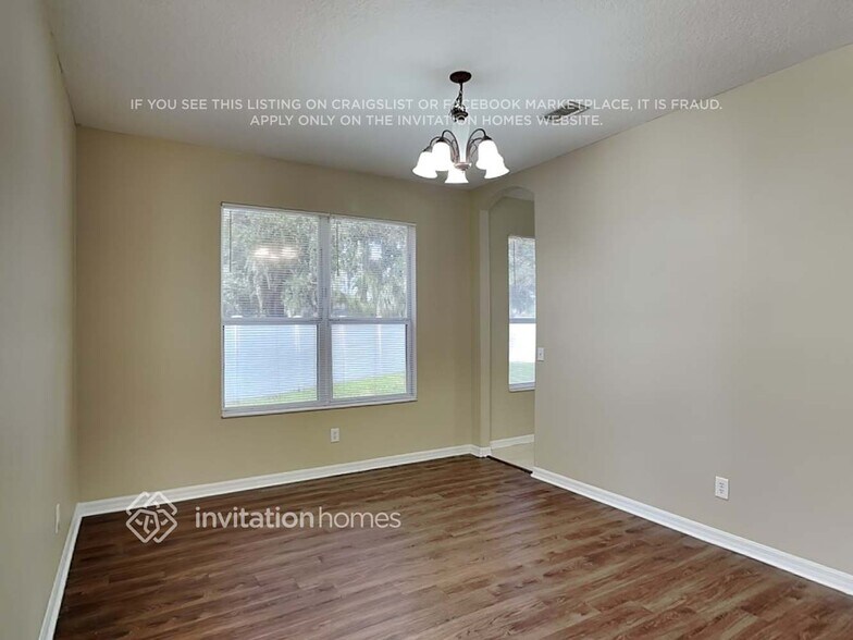 Building Photo - 6330 36th Ct E