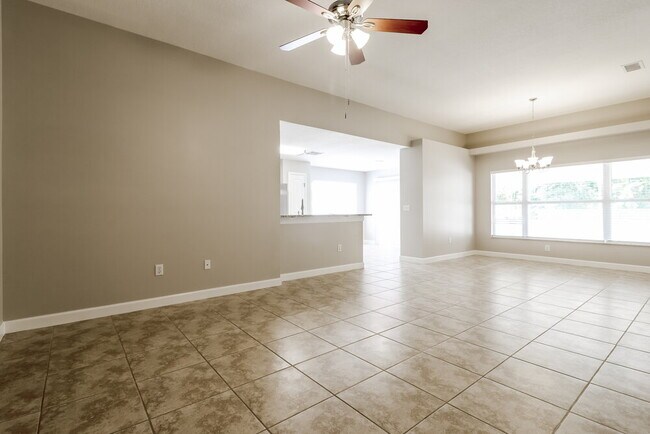 Building Photo - 1243 Big Sky Dr