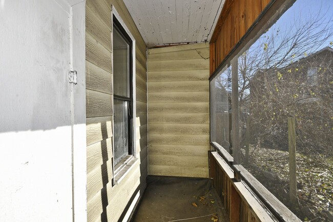 Building Photo - Charming 2-Bedroom/1-Bathroom House for Rent in Rankin - $1000/month