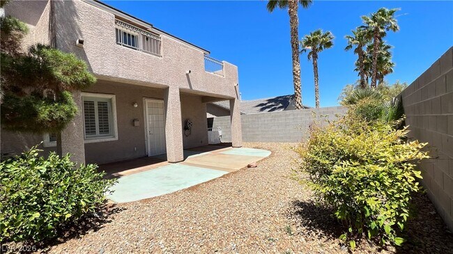 Building Photo - 10645 Brianhurst Ave