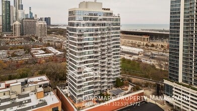 Building Photo - 1600 S Prairie Ave