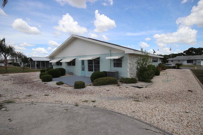 Building Photo - Remodeled 3BD/2BA ranch home in Sun City C...