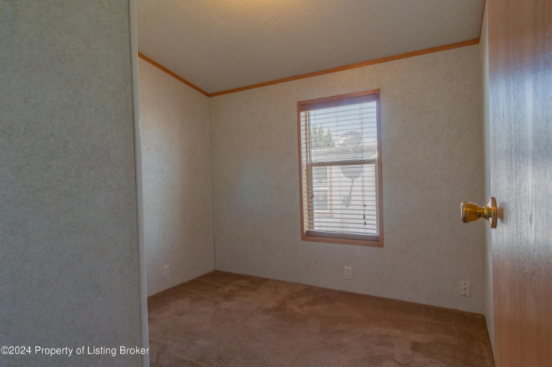 Building Photo - 209 2nd St SW