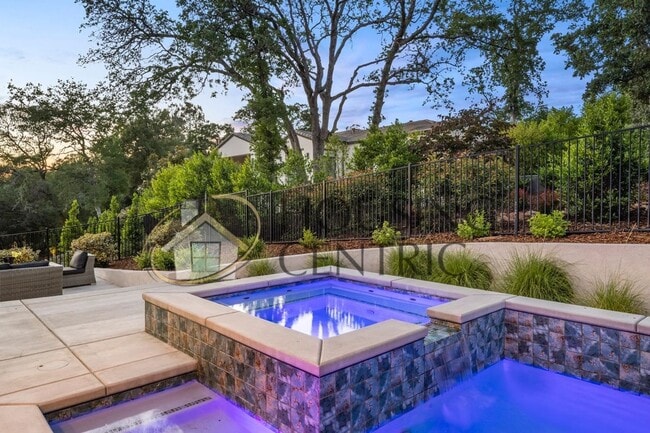 Building Photo - Breathtaking Luxury Custom Rental in Guard Gated Serrano Golf Community!!