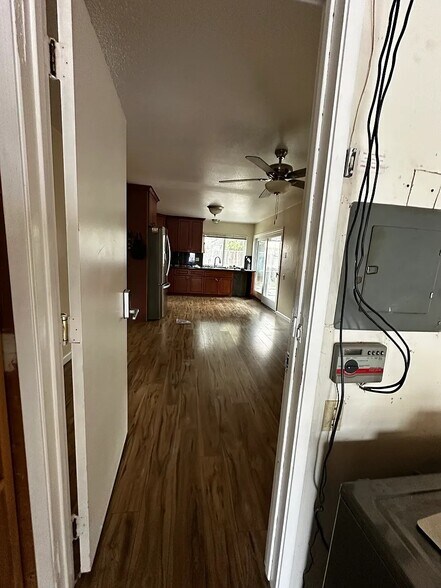 Building Photo - 3740 Kenton Ct