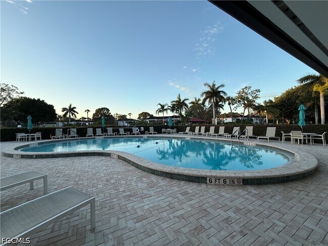 Building Photo - 1087 Forest Lakes Dr