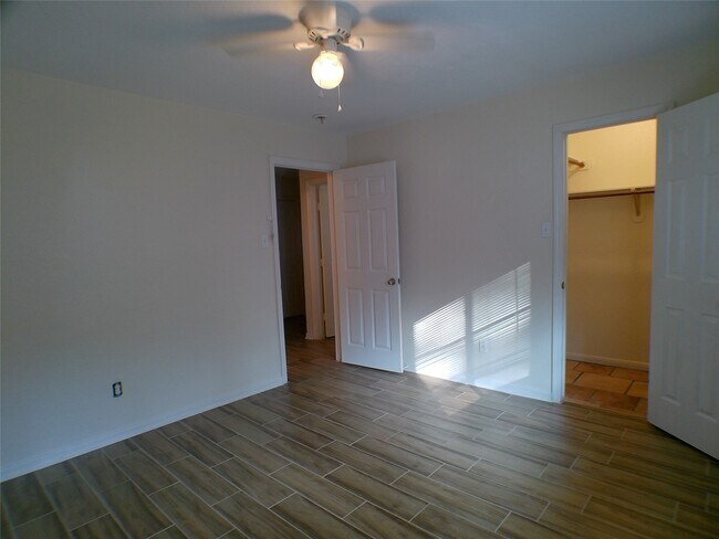 Building Photo - 35 Windswept Oaks Pl