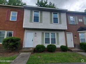Building Photo - 112 Concord Dr