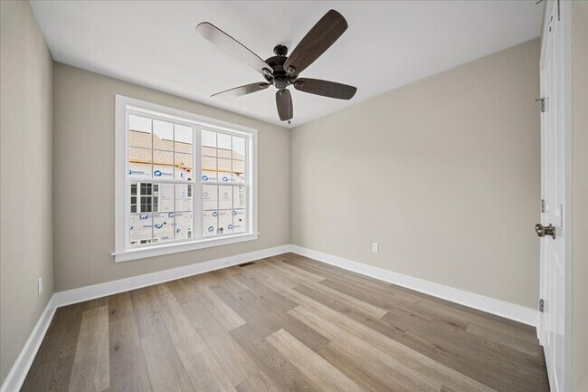 Building Photo - Brand New Luxury Townhome for LEASE