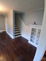 Building Photo - 182 Provost Rd
