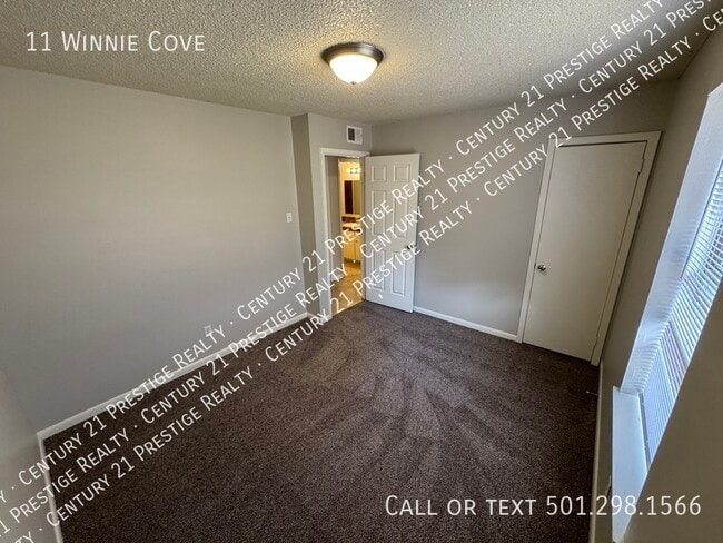 Building Photo - 11 Winnie Cove