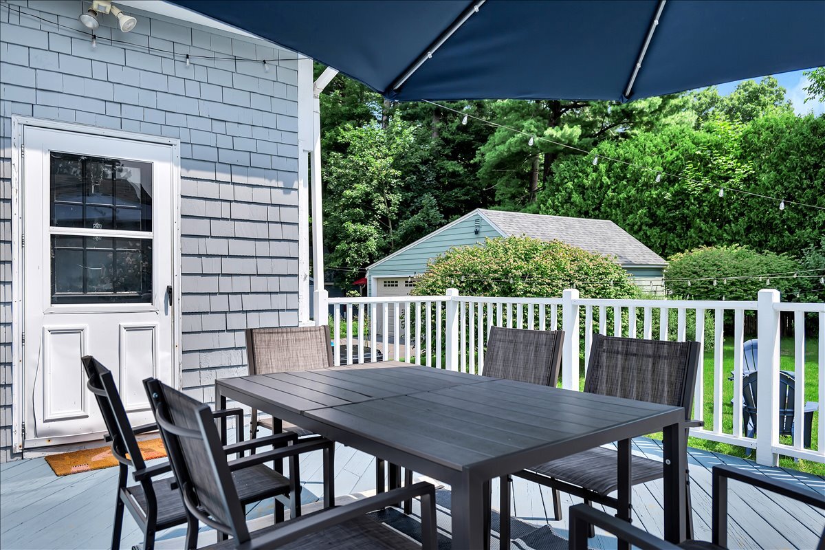 Building Photo - 10 Ritchie Pl